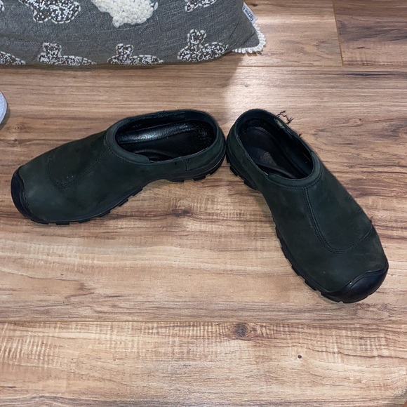 Keen slip on clog - Picture 2 of 4